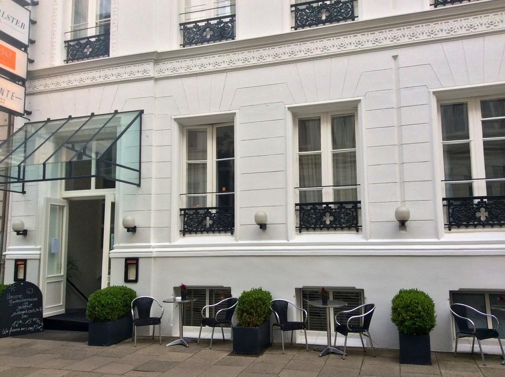 Aussen Alster Hotel Hamburg Exterior photo