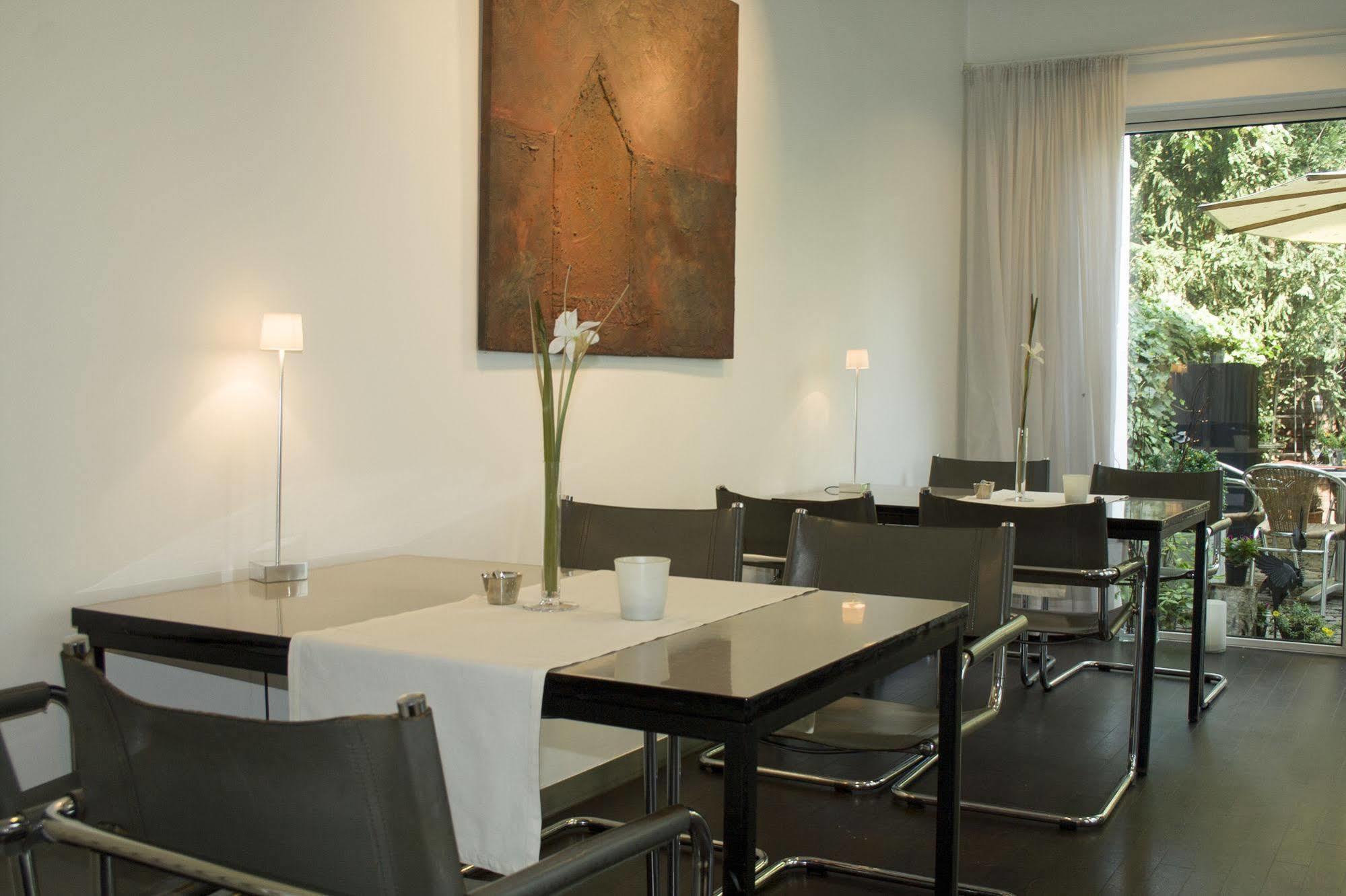 Aussen Alster Hotel Hamburg Exterior photo